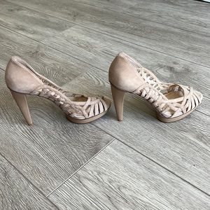 Nine West Tan Suede Stiletto Platform Heels Size 6